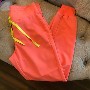 FIGS Small coral Zamora Joggers like new